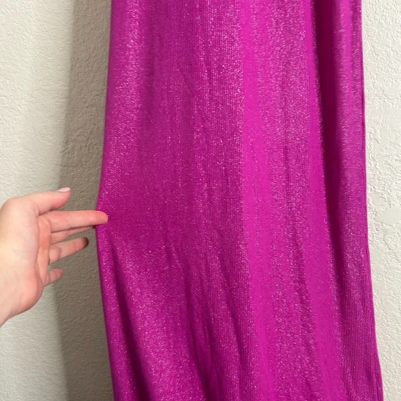 BNWT Skims maxi dress in fuchsia foil - Picture 8 of 16